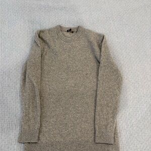 2 Quince Men's Crewneck Sweater in Gray and Black